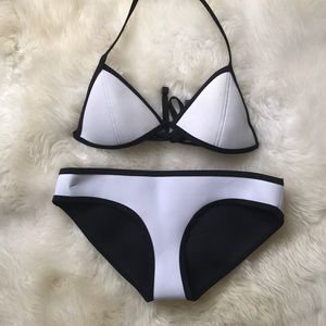 Triangl Bikini